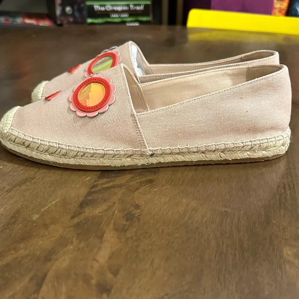 (NWOT) Kate Spade Beige Espadrilles with Orange and Red Details